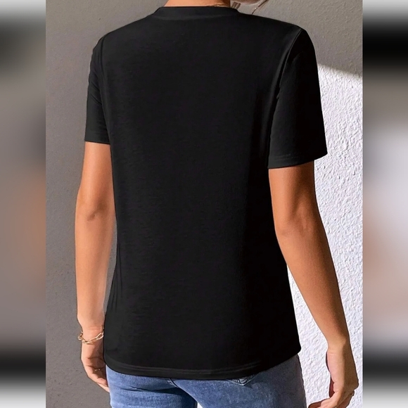 Heart Sequin Round Neck Short Sleeve T-Shirt - Picture 2 of 4